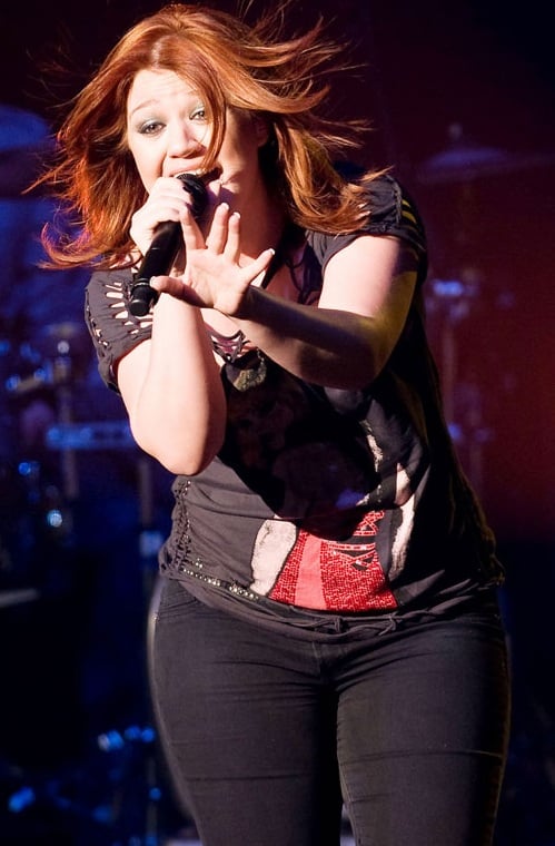 Kelly Clarkson fat