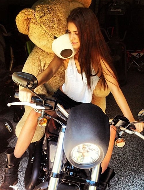 Kendall Jenner pedobear