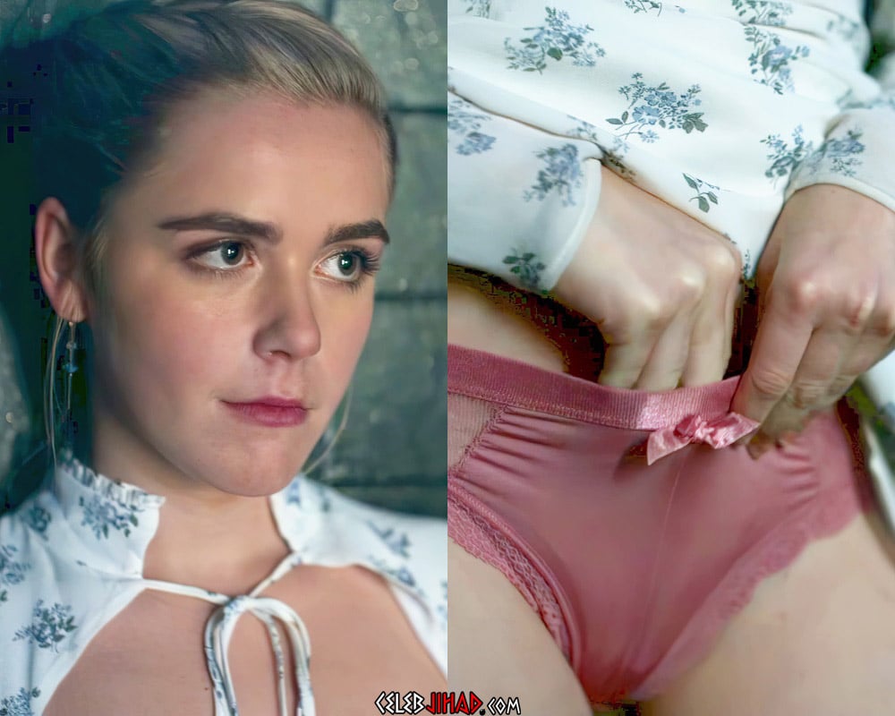 Kiernan Shipka masturbation