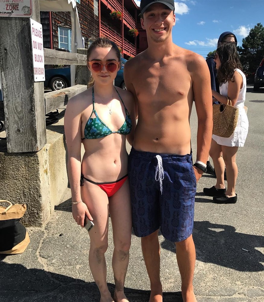 Aria stark sex scene celeb jihad