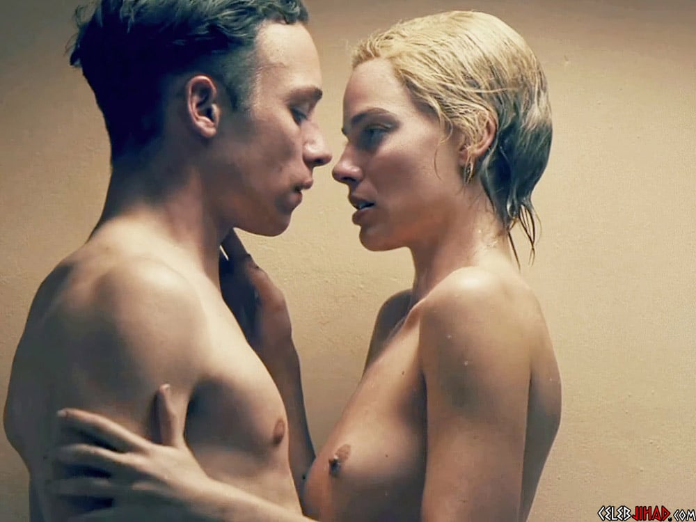 Leaked margot robbie nude and erotic scenes from dreamland