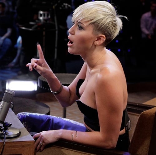 Miley Cyrus Is A Master Debater