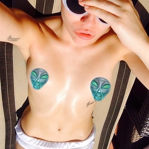 Miley Cyrus topless