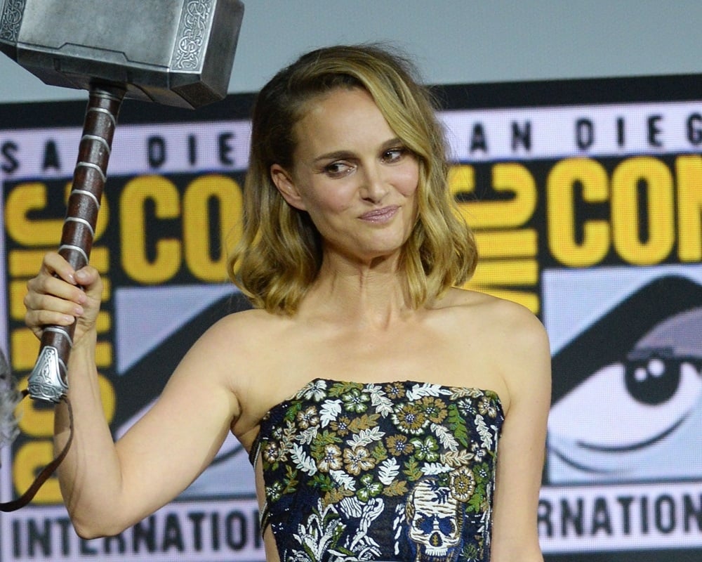 Natalie Portman Nude Training Video For “Thor: Love and Thunder”
