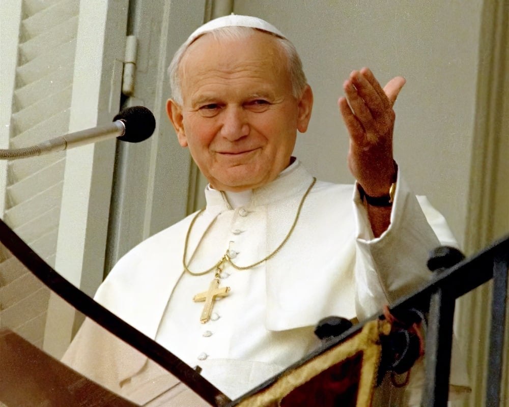 Pope Francis Is Dead; Vatican Eyes Muslim Imam For Papacy