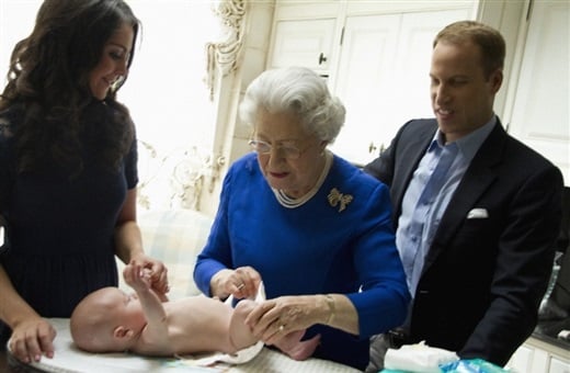 Queen inspects penis