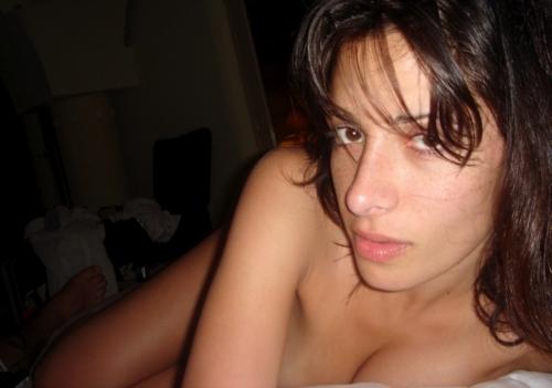 Sarah Shahi Naked Twitter Pic