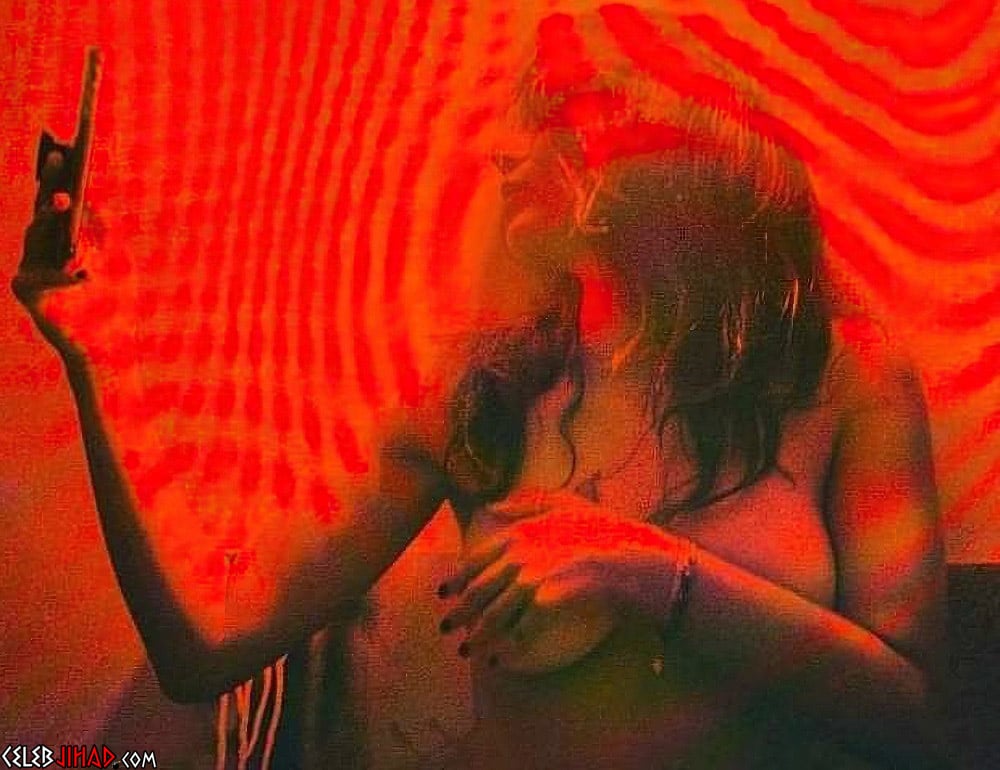 Sasha Calle Nude Selfies Released