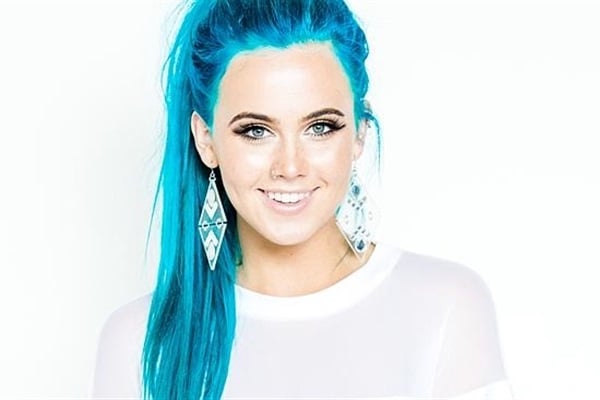 A famous Australian DJ named "Tigerlily" (real name Dara Kristen ...