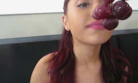 Ariana Grande Likes To Nibble On The Grapes