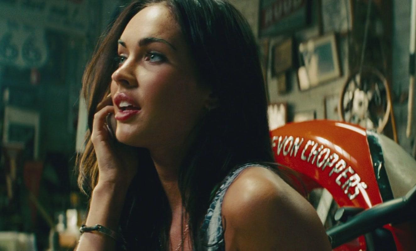 Megan Fox Screen Caps From Transformers 2