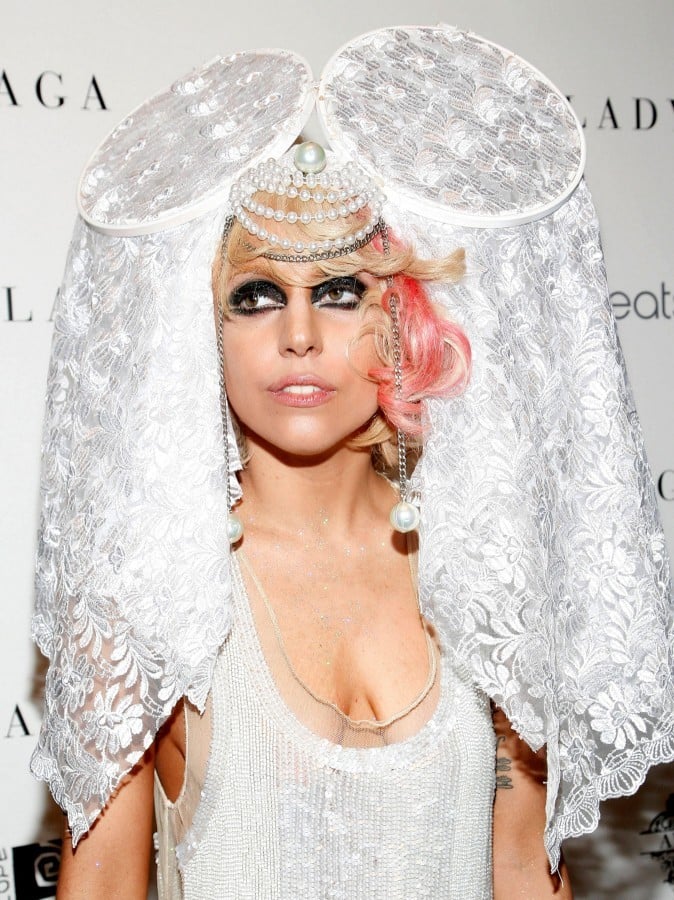 Pictures of Lady Gaga at the MTV VMAs