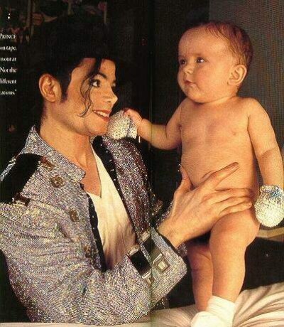 Michael Jackson: A Photo Tribute