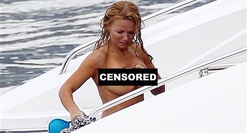 Geri Halliwell topless