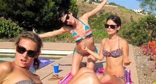 Rachel Bilson bikini