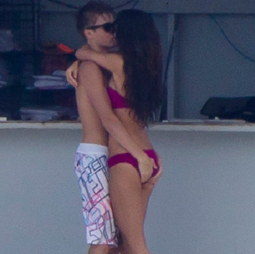 Shocking Justin Bieber Grabs Selena Gomez S Ass