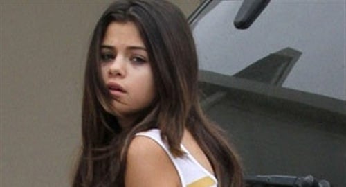 Selena Gomez teen mom