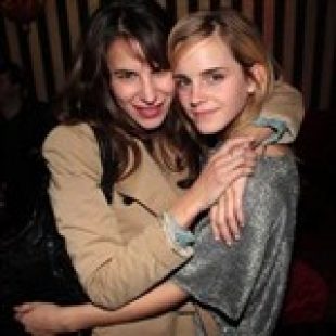 Emma Watson Caught Kissing Her Lesbian Lover