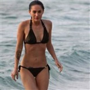 Megan Fox Tries To Save Career With Bikini Pics