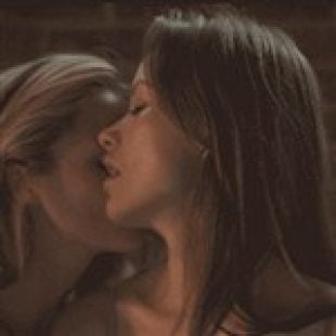 Olivia Wilde Lesbian Makeout Scene