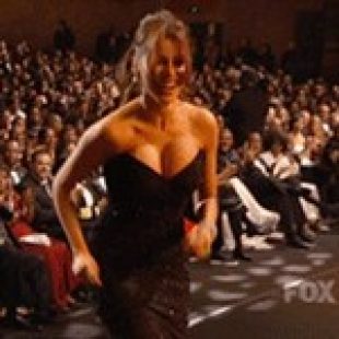 Sofia Vergara Epic Cleavage Bounce Vid