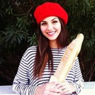Victoria Justice Gets A French Dildo