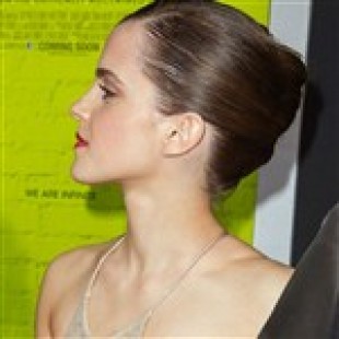 Emma Watson Has Fake Nipples