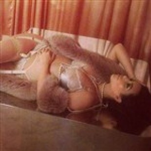 Kim Kardashian Tweets Lingerie Pic