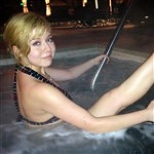 Shocking Photo Of Jennette McCurdy’s Deformed Body