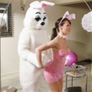 Jennifer Love Hewitt Has Sex With The Easter Bunny