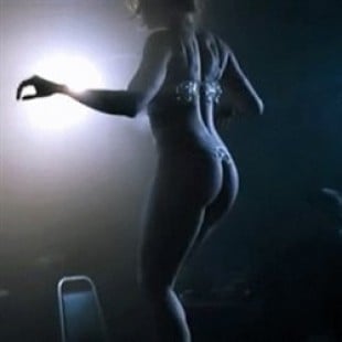 Amy Adams Thong Scene From ‘American Hustle’