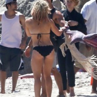 Hilary Duff In A Bikini On The Set Of Her New Music Video