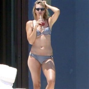 Maria Sharapova Bikini Pics From Mexico