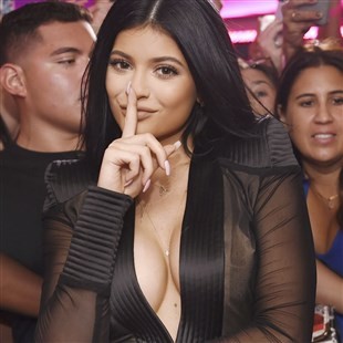 Kylie Jenner Snapchat Video Showing Off Her Deep Cleavage And Nipple Pastie