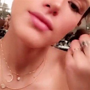 Bella Thorne Accidentally Shows Her Boobs On Snapchat Again