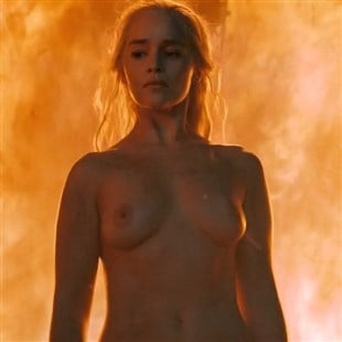 Emilia clarke naked pics