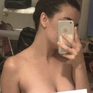 Leaked maisie williams Private topless