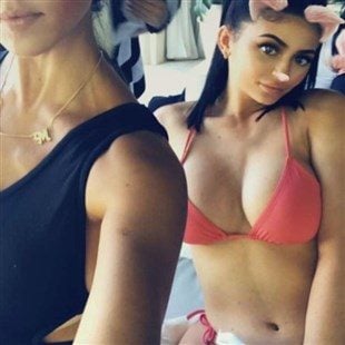 Nude kylie celeb jihad jenner Kylie Jenner