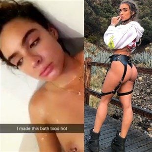 Sommer ray topless