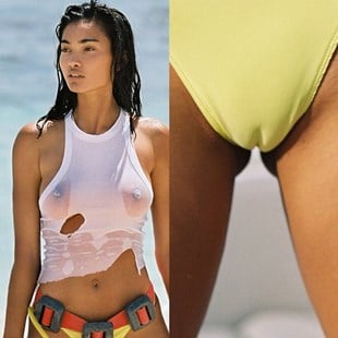 Kelly Gale Models Her Nipples And Pussy Lips.