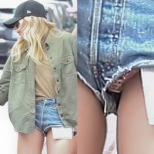 Chloe Grace Moretz Nude Photos & Naked Sex Videos