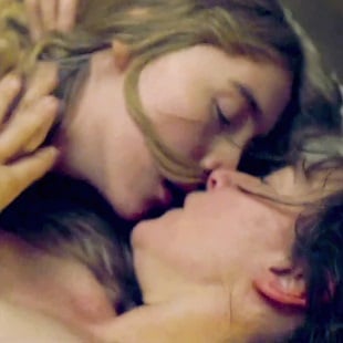 Saoirse Ronan Nude Lesbian Sex Scene From