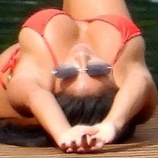 Topless Nicole Scherzinger