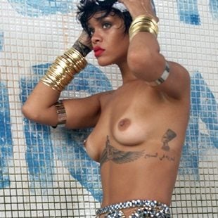 Rihanna Nude Photo Shoot Outtakes Released