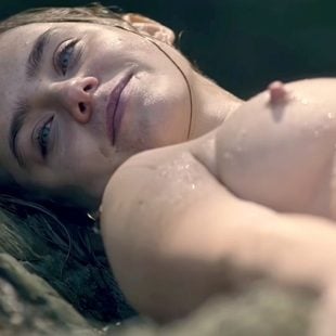 Clara Galle Nude Scenes From “Across the Sea”