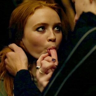 Sadie Sink Finger Sucking And Stomach Flaunting