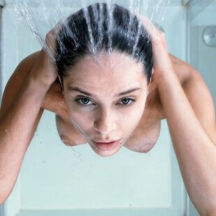 Angelina Pakhomova Nude Scenes From “Trofey”